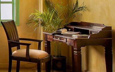 How To Choose The Right Accent Table