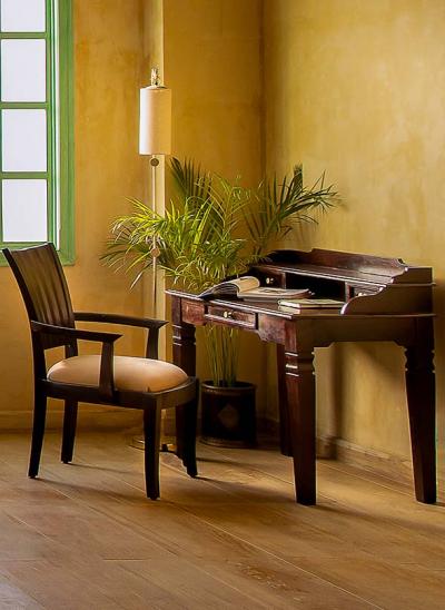 How To Choose The Right Accent Table