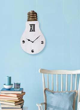 Give An Antique Touch With Artistic Wall Clock Collection