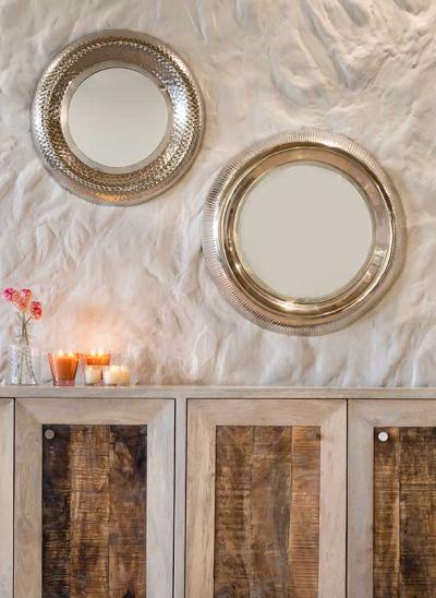 Mirror Mirror – How Can We Decorate You?